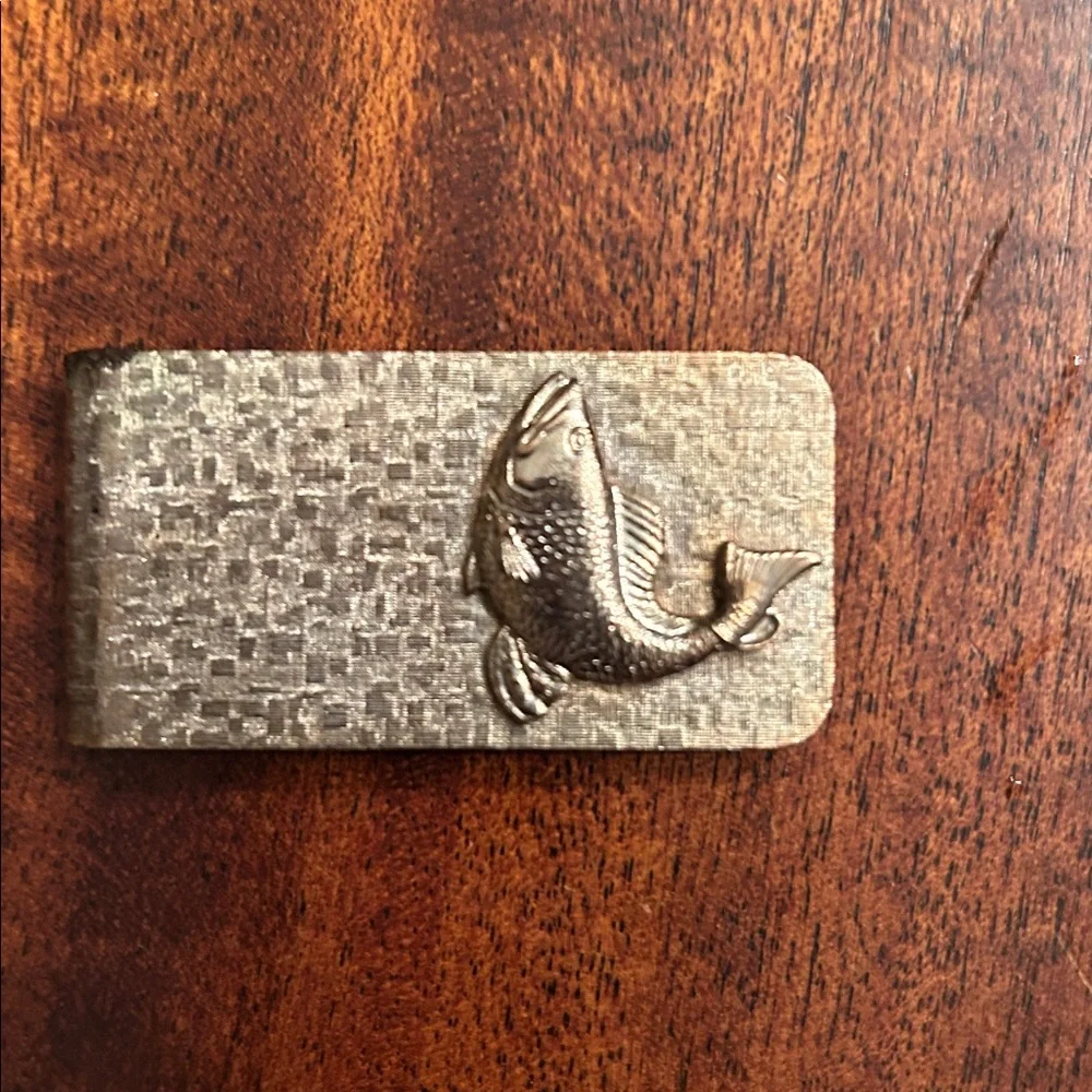Money Clip- Vintage- Goldtone with Sport Fish